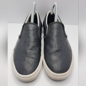Vans | Classic distressed black leather slip-on low-top sneakers | WMS 8
